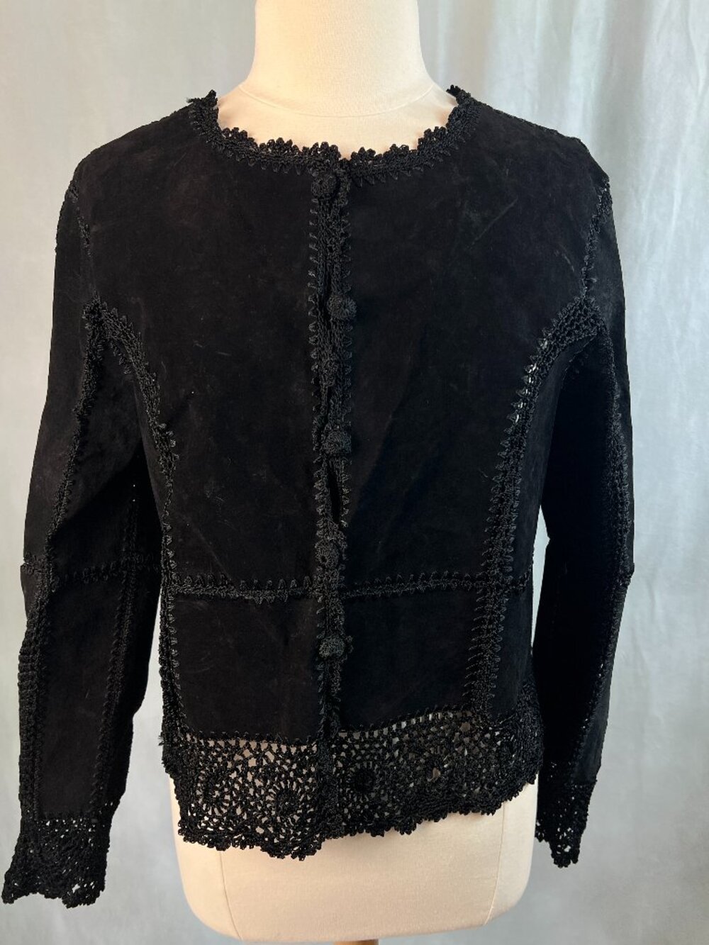 VTG Suede Essentials Patchwork Suede Jacket Black Crochet Sz L Boho Whimsy NWT